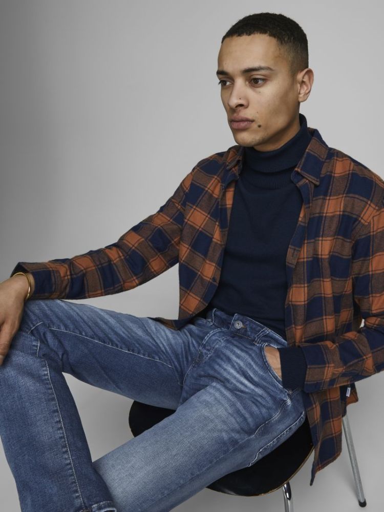  BLUE DENIM