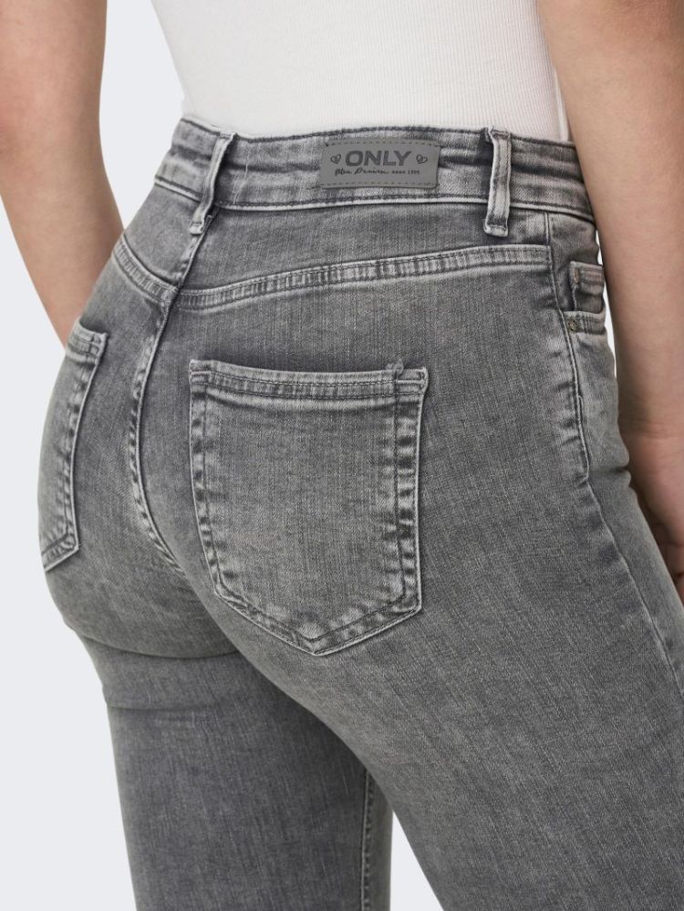 GREY DENIM