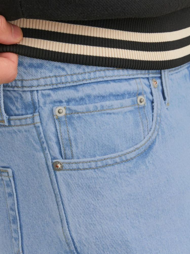 BLUE DENIM