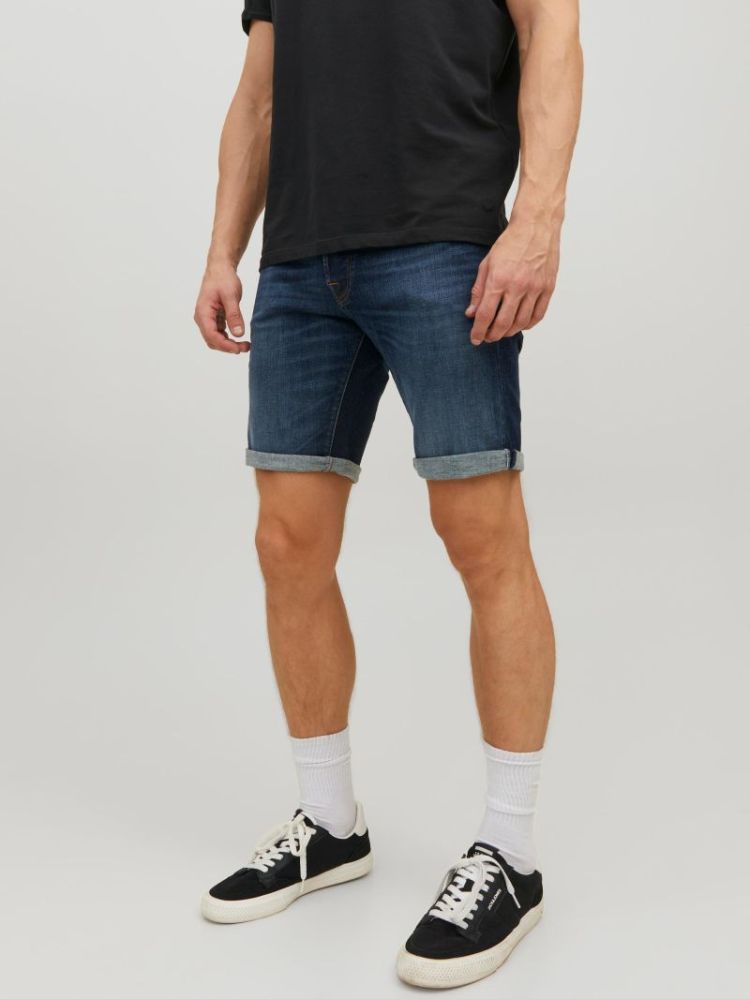 BLUE DENIM
